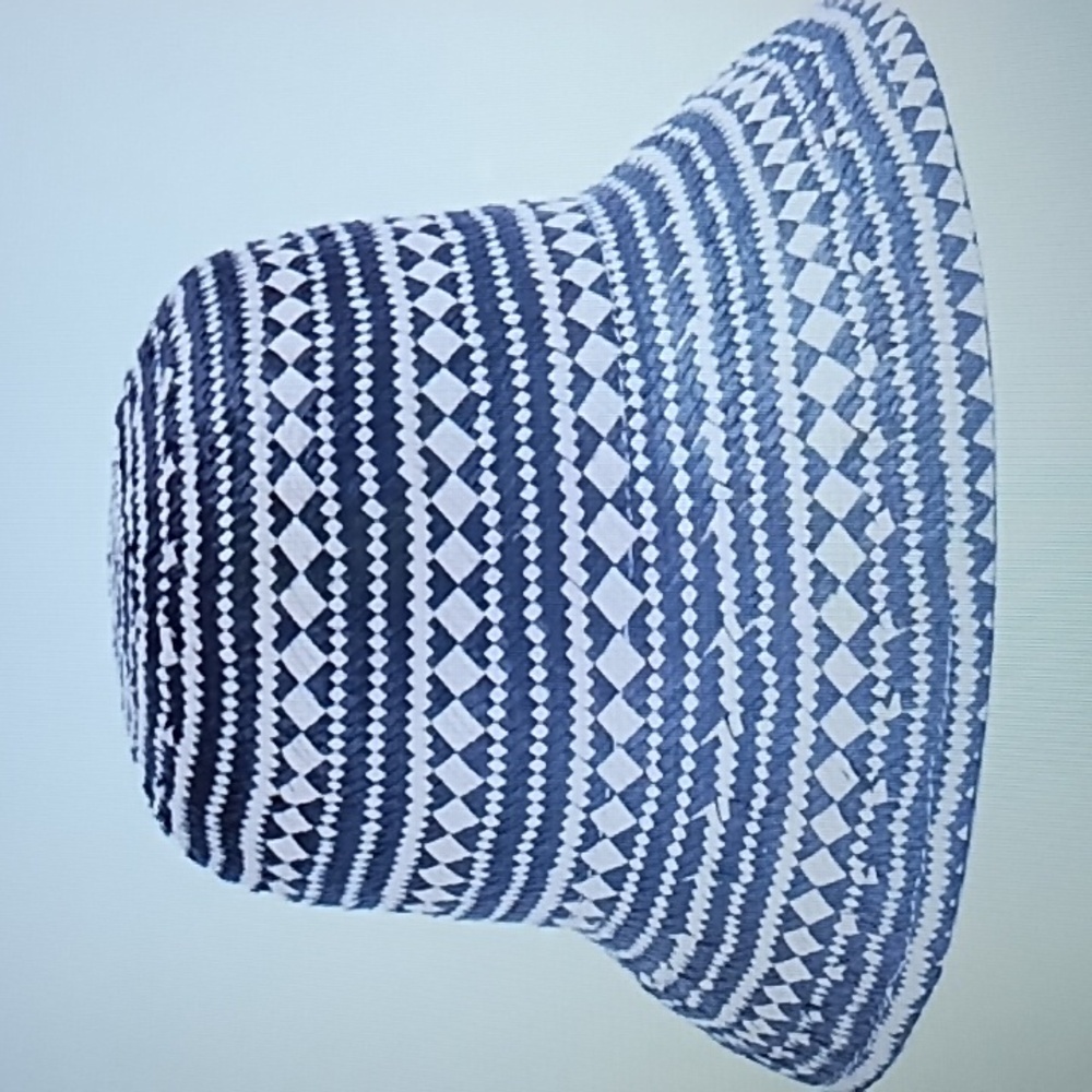 Women's straw bucket hat - Picture 2 of 8
